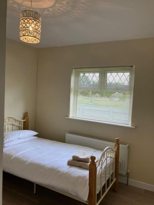 Ballaghaderreen Whitethorn Cottage, Palmfield מראה חיצוני תמונה