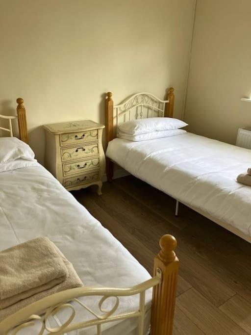 Ballaghaderreen Whitethorn Cottage, Palmfield מראה חיצוני תמונה
